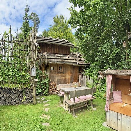 Eco Friendly Chalet Near The Lake In Asten Tittmoning Eksteriør billede
