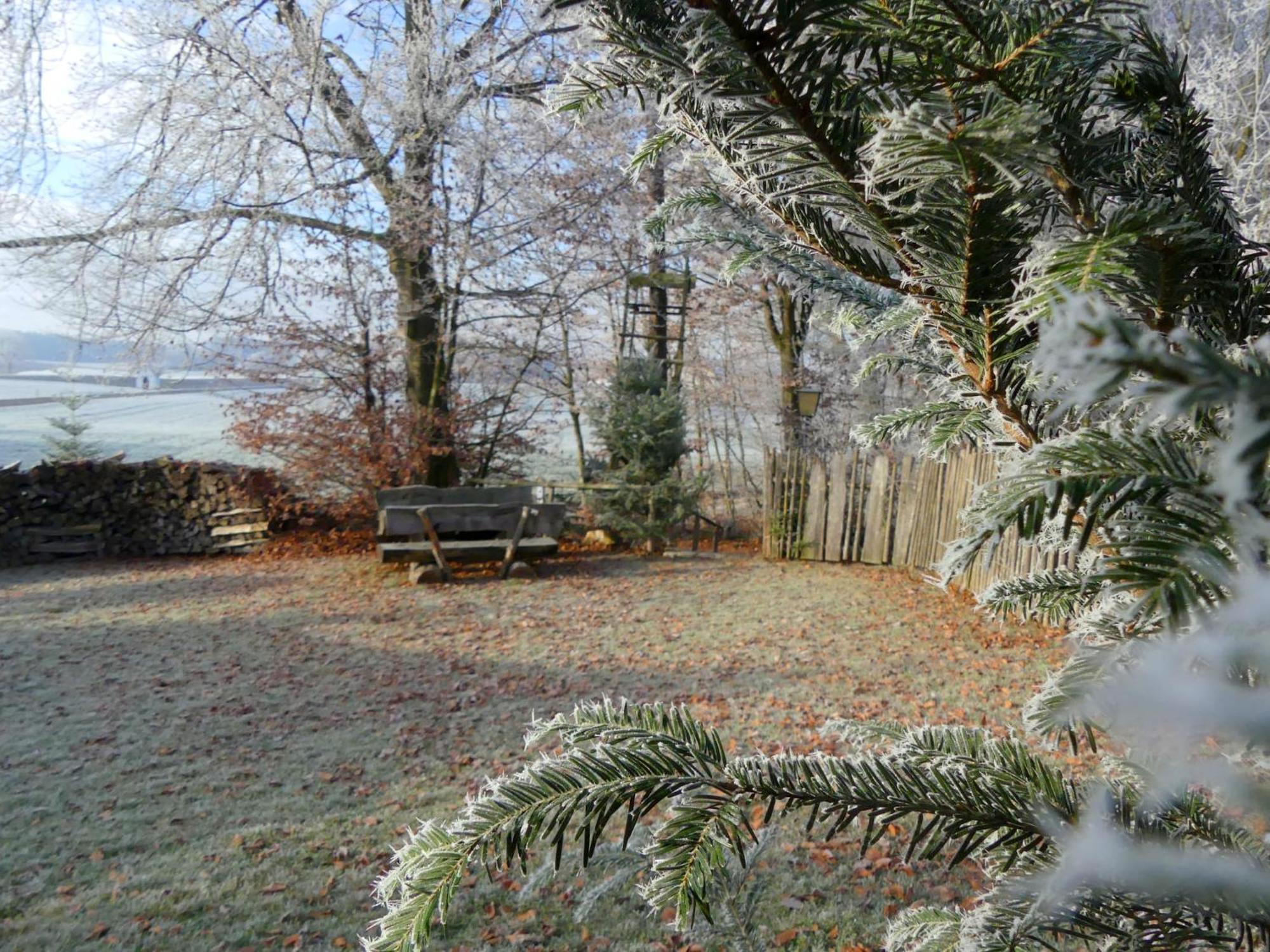 Eco Friendly Chalet Near The Lake In Asten Tittmoning Eksteriør billede
