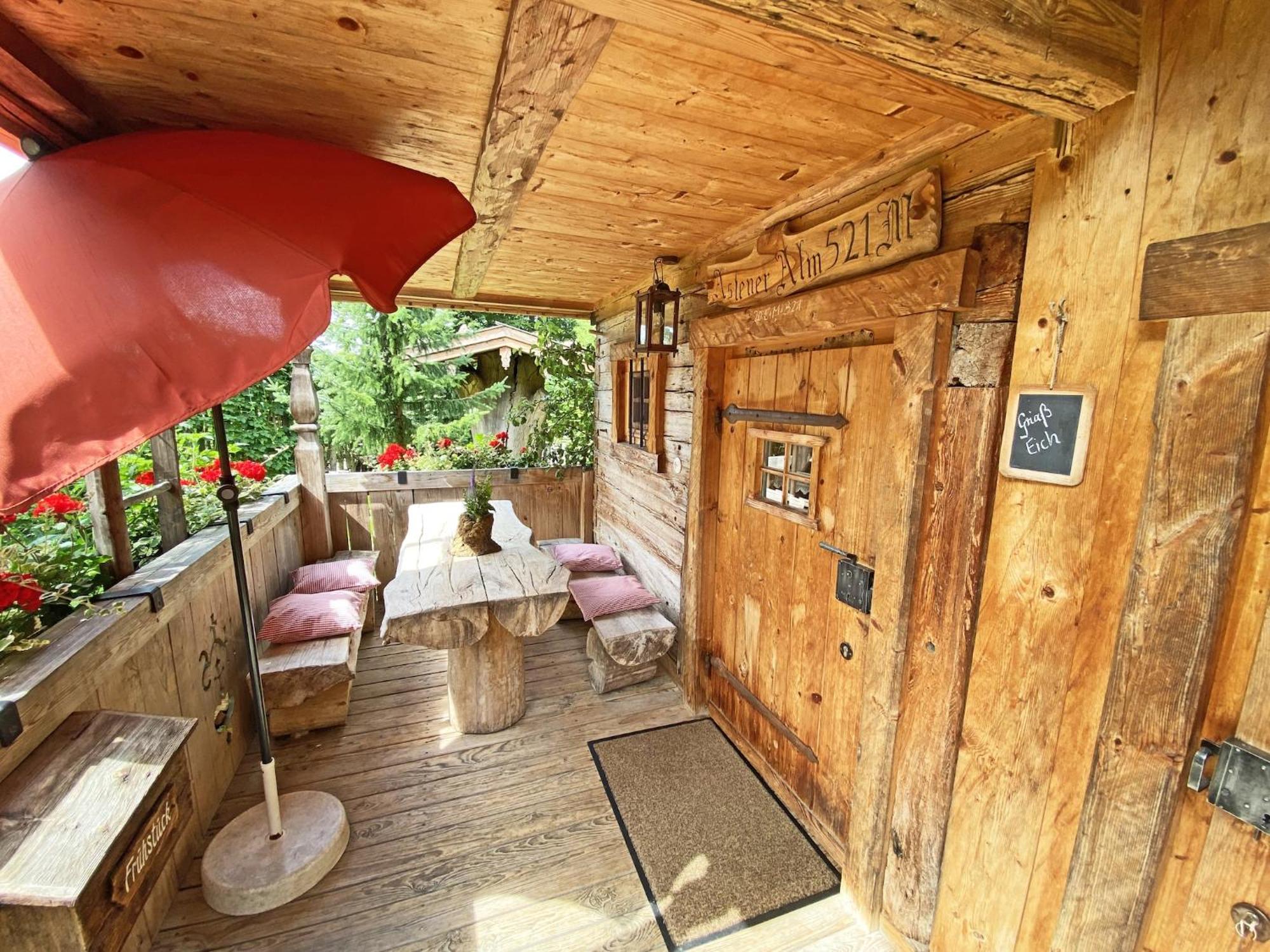 Eco Friendly Chalet Near The Lake In Asten Tittmoning Eksteriør billede